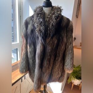 Saga Fox fur coat in pristine conditin